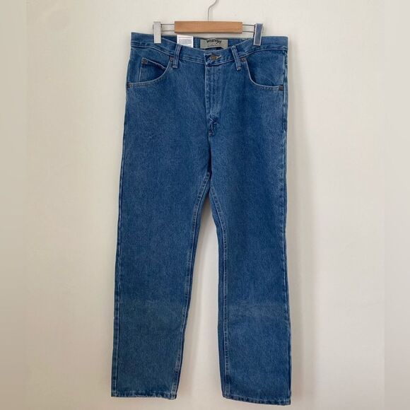 NWT Wrangler Jeans 34x32​ - Picture 4 of 10